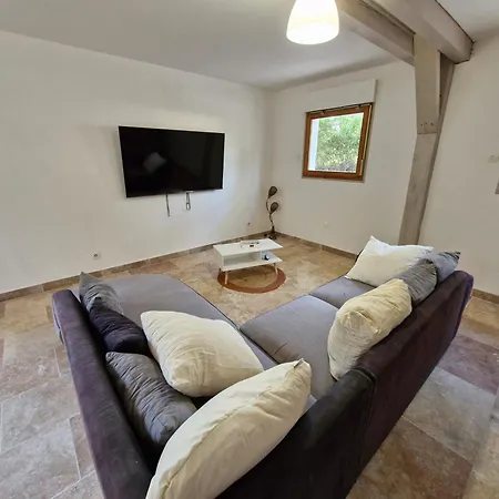 Chez Nathan Et Anais, Meuble De Tourisme Classe 3 Etoiles, Clim, Piscine, Riviere Holiday home *