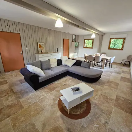 Chez Nathan Et Anaïs, T5 Clim, Piscine, Pétanque, Rivière