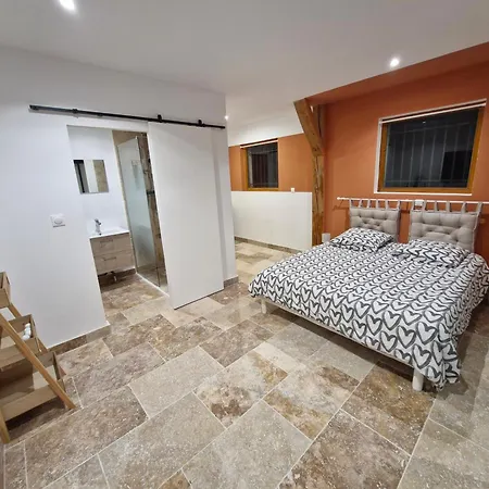 Tatil Evi Chez Nathan Et Anais, Clim, Piscine, Petanque, Riviere Vallon-Pont-dʼArc
